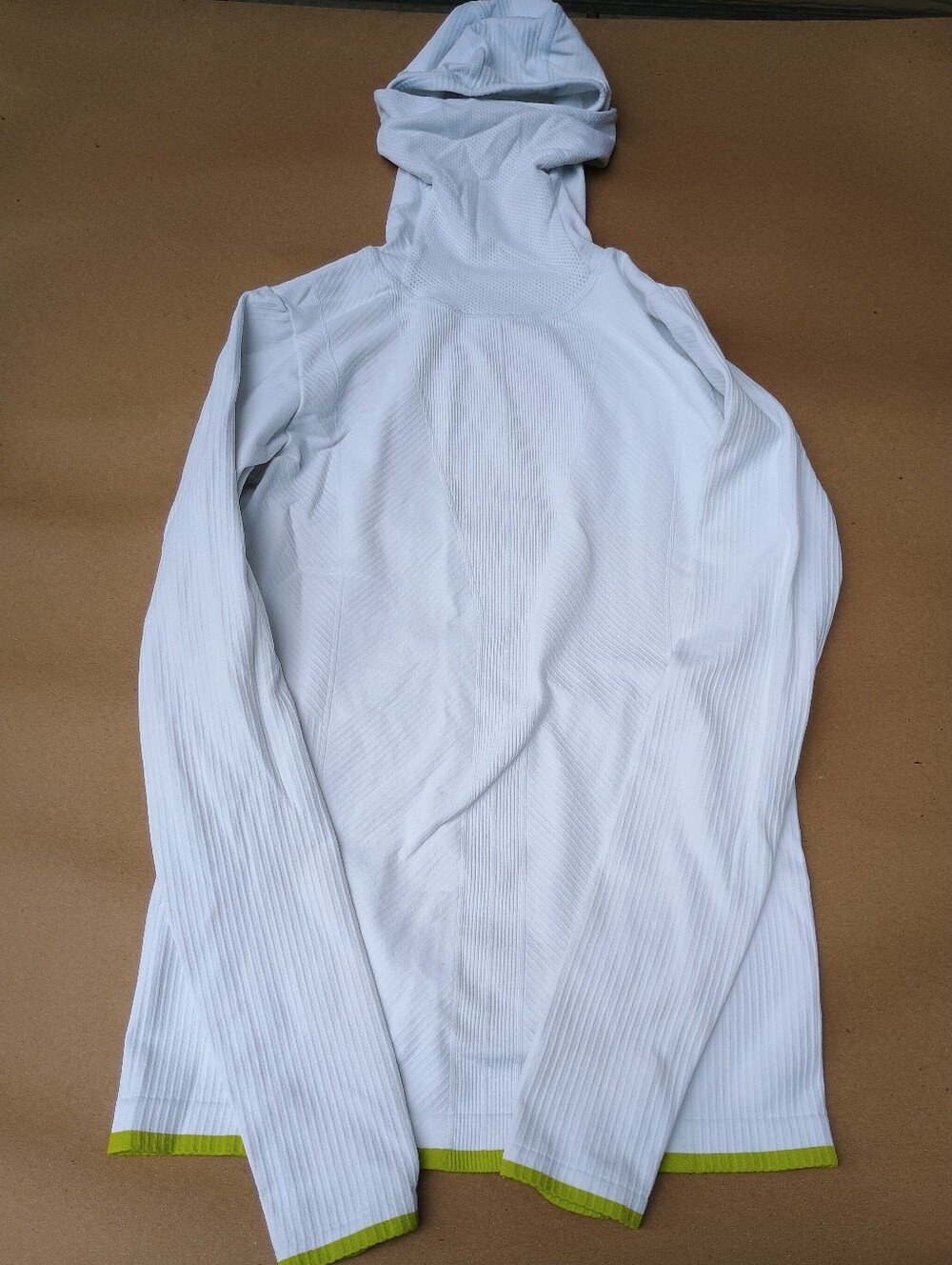 Athleta Womens Sz S Pullover Hooded Seamless Athletic Hoodie Mask White Green